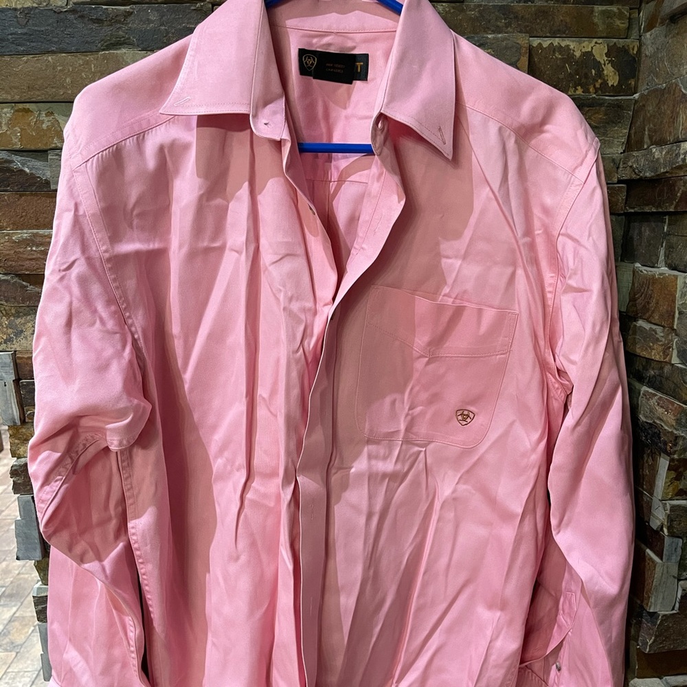 Men’s Ariat button up